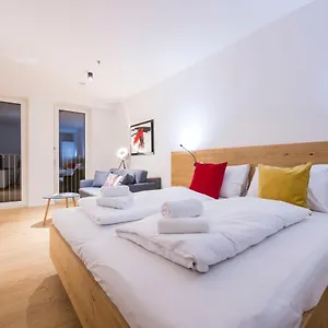 Luxury Renngasse Apartment