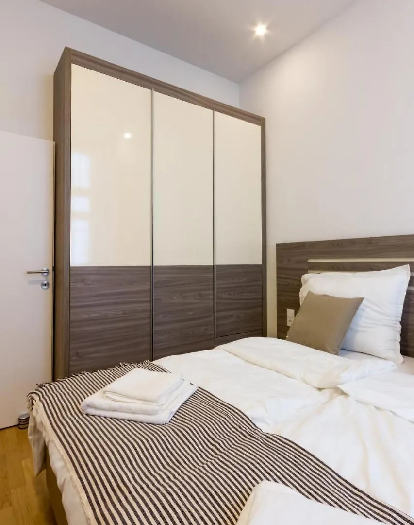 Debo Apartments Naehe Westbahnhof - Contactless Check In 维也纳