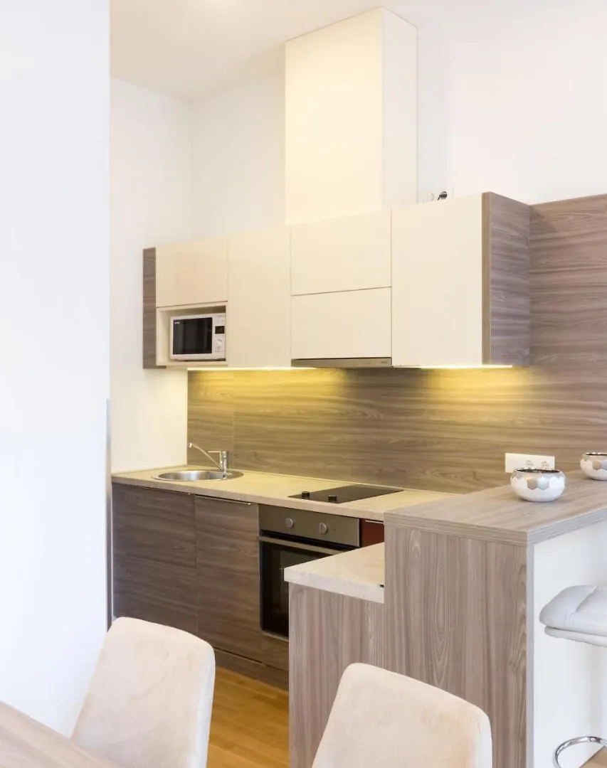 Debo Apartments Naehe Westbahnhof - Contactless Check In Wenen 0*,