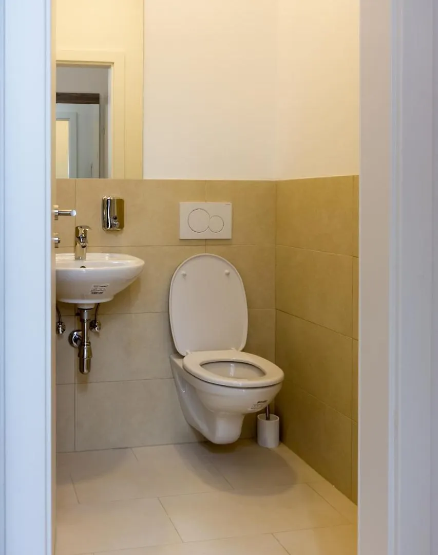 Debo Apartments Naehe Westbahnhof - Contactless Check In 维也纳