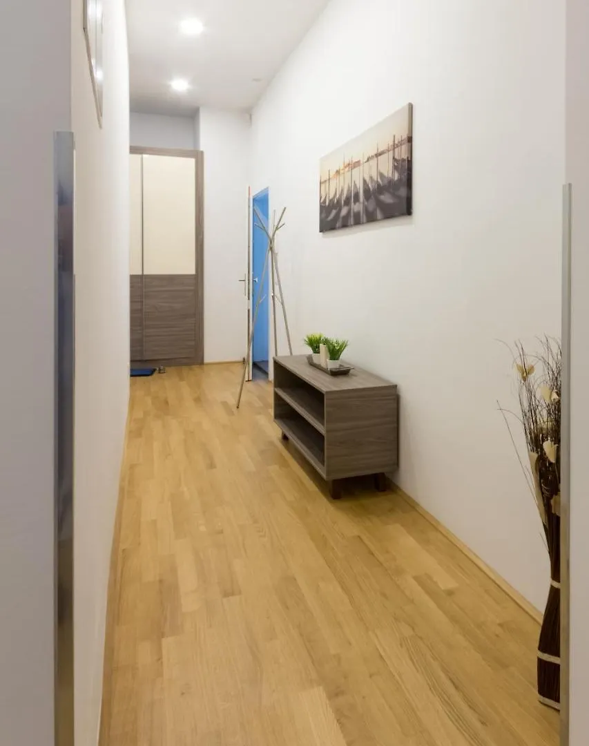 Debo Apartments Naehe Westbahnhof - Contactless Check In 维也纳