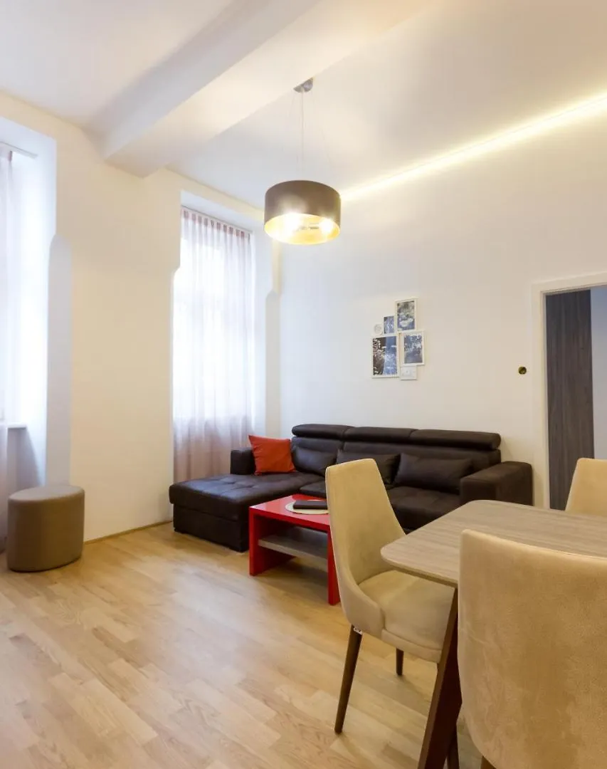 Debo Apartments Naehe Westbahnhof - Contactless Check In 维也纳