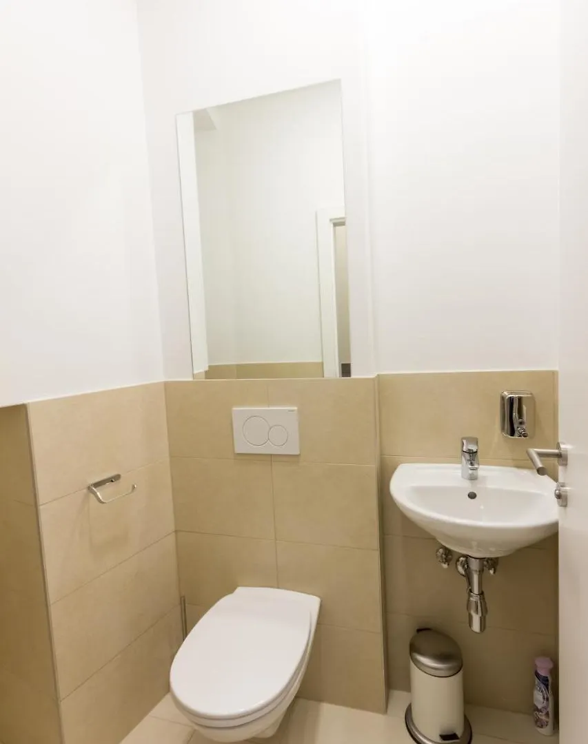 Debo Apartments Naehe Westbahnhof - Contactless Check In 维也纳