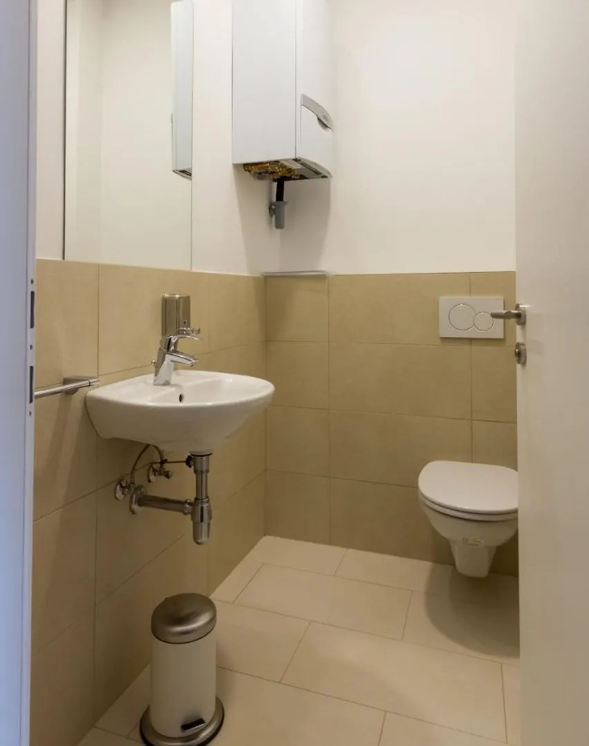 Debo Apartments Naehe Westbahnhof - Contactless Check In ウィーン