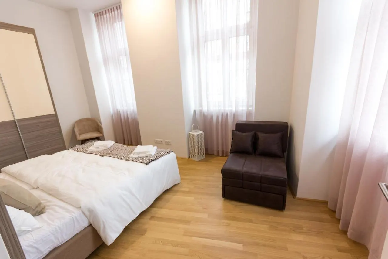 Debo Apartments Naehe Westbahnhof - Contactless Check In ウィーン