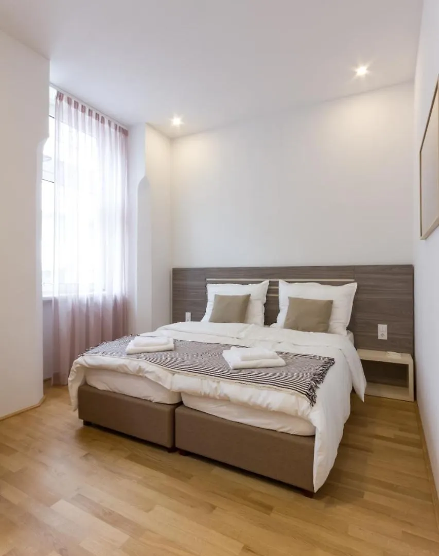 Debo Apartments Naehe Westbahnhof - Contactless Check In ウィーン 0*,  オーストリア